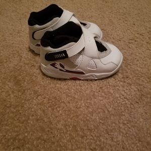 Jordan 8 sneakers